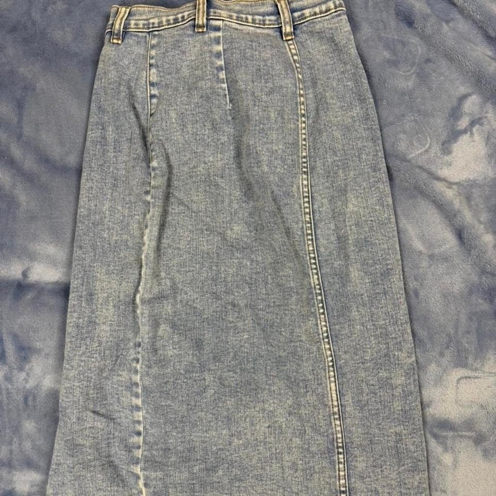 Fashion Nova blue denim midi skirt women Size S - Picture 7 of 8